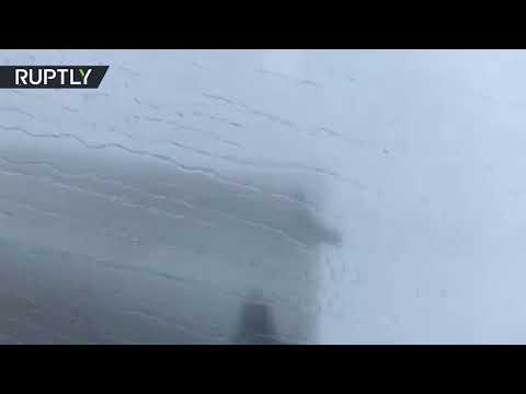 شاهد طائرة بحث أميركية تقلع عبر إعصار إيرما