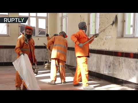 شاهد هجوم انتحاري يستهدف مسجد الإمام زمان الشيعي في كابل