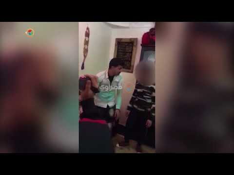 بالفيديو مقتل طفل شاهد أمه في أحضان عشيقها