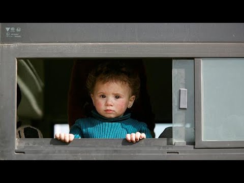 شاهد الجيش الروسي يؤكد نية مقاتلي الدومة الاستسلام