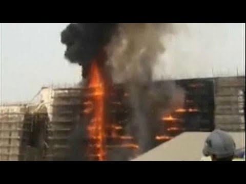 شاهد اللقطات الأولى من حريق المتحف المصري الجديد
