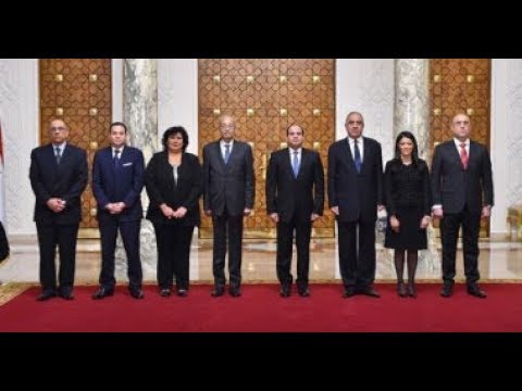 شاهد الحكومة المصرية تُؤدّي اليمين الدستوري أمام عبدالفتاح السيسي