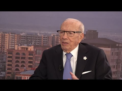 الباجي قايد السبسي يؤكّد أن تونس تواصل سيرها نحو التقدم