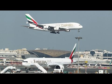 شاهد طيران الإمارات توقّع صفقة مع إيرباص بـ21 مليار دولار