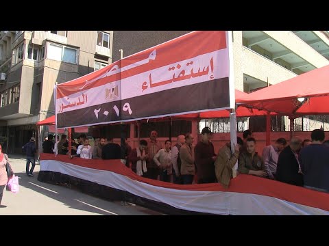 شاهد فعاليات ثاني أيام الاستفتاء على التعديلات الدستورية في مصر