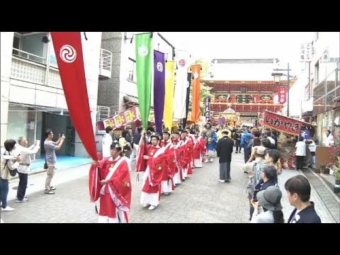 شاهد الاحتفال بذكرى معركة تاريخية ضمن مهرجان كاندا ماتسوري في طوكيو