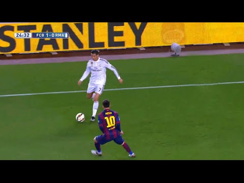 مشجع يقتحم تمرين كولومبيا في البحرين بالفيديو