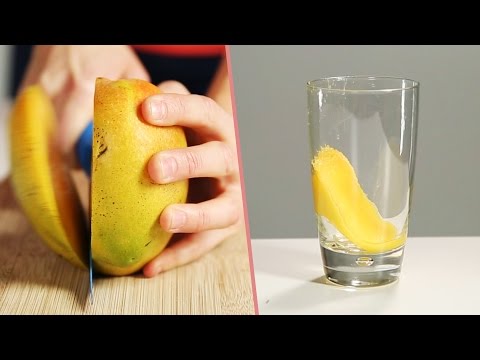 بالفيديو أسهل طريقة لتقطيع المانجو