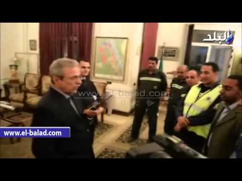 بالفيديو محافظ المنيا يكرّم رجال الإسعاف تقديرًا لأمانتهم