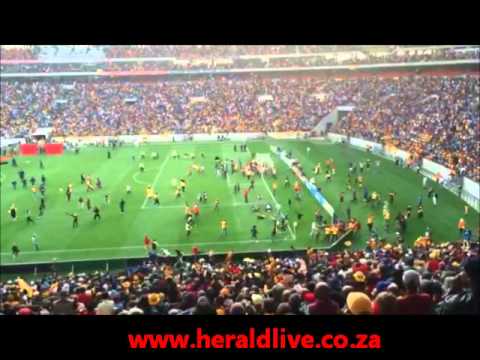 بالفيديو مقتل مشجع كايزر تشيفز في احتفالات التتويج بالدوري