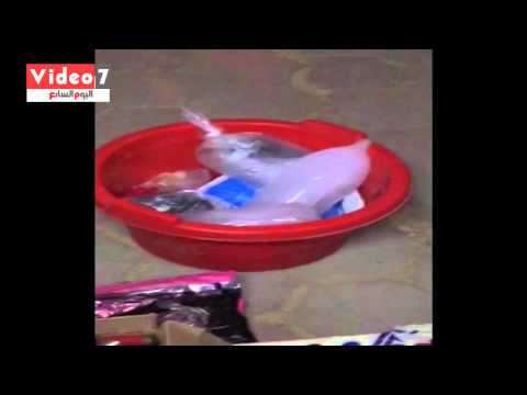 شاهد لحظة القبض على المتهم والأسلحة في مسكنه