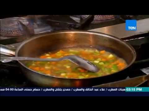شاهد أيمن عفيفي يقدّم طريقة عمل حساء المنستروني