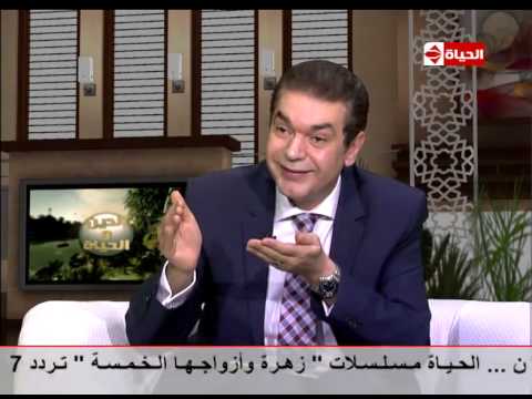 شاهد خبراء التغذية ينصحون بتناول التفاح والماء
