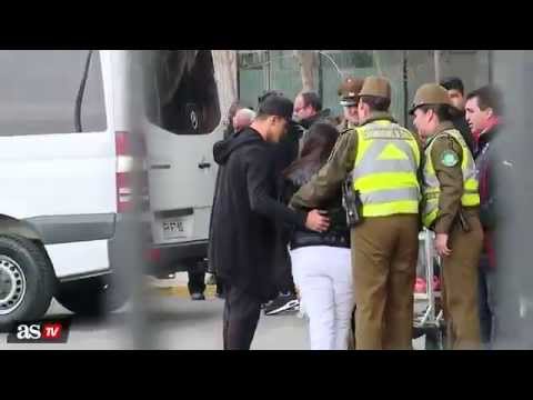 فيديو قبلة وخطوبة في مدرجات الدوري الروسي