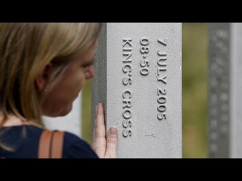 شاهد اجواء احياء الذكرى العاشرة لتفجيرات لندن