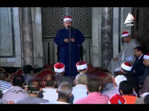 شاهد الشيخ محمد السوهاجي يقدم ابتهالات دينية