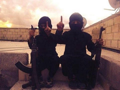 شاهد مقتل 52 طفلًا في صفوف داعش
