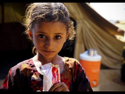 شاهد أوكسفام الإغاثية تعلن  6 ملايين يمني على حافة المجاعة 