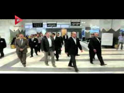 وزير الطيران يتفقد مطار أسوان الدولي