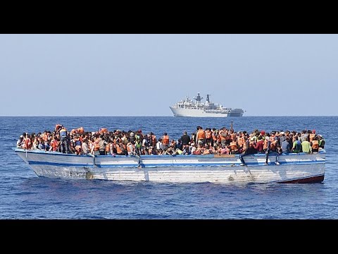 شاهد وزير لبناني يحذر من هجرة 20 ألف متشدد