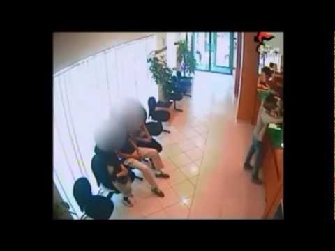 شاهد سطو فاشل على بنك مغربي
