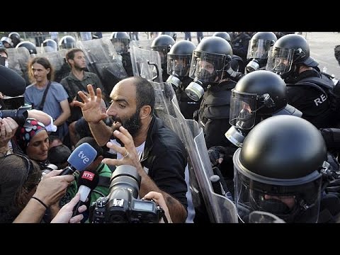 شاهد أزمة اللاجئين في المجر بين البعد الانساني والحسابات السياسية