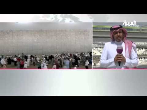 شاهد الحجاج يرمون الجمرات الثلاث