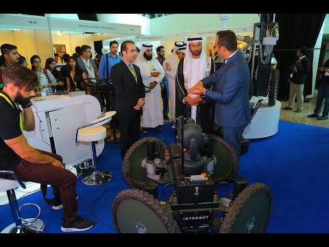 شاهد معرض رتيكس يذهل زواره بـالروبوتات