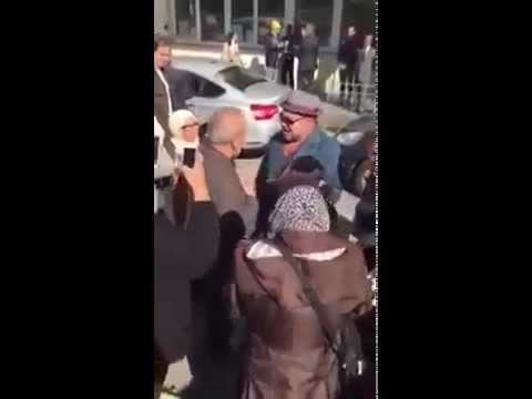 ملك المغرب يزور ابنة أخته لتهنئتها بالتوأمين بدون حراسة