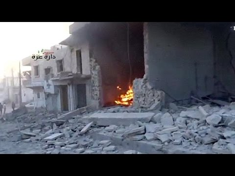 شاهد القوات الحكومية تتأهب للهجوم على حلب