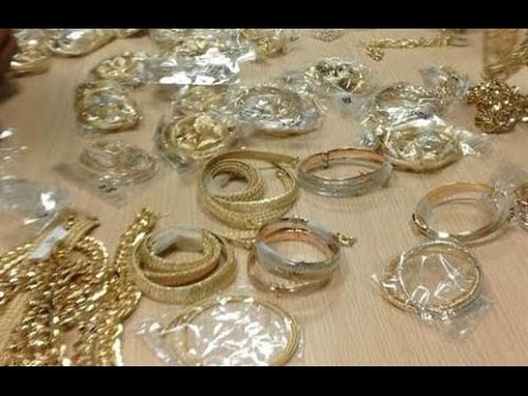 تفاصيل إحباط محاولة تهريب 3 كيلو ذهب وفصوص ألماس في المطار