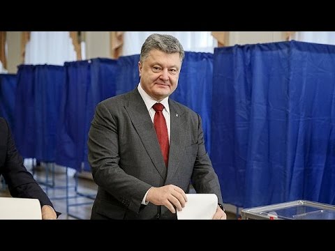 شاهد انتخابات محلية في أوكرانيا دون الدونباس