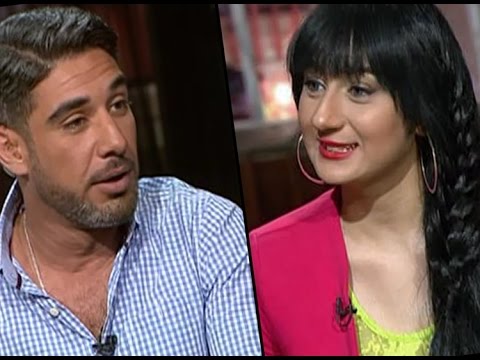 بالفيديو فتاة حملة لا للتحرش لمذيع الحياة عاوزة أبوسك