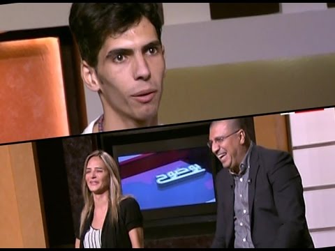 شاهد عمرو الليثي يطلب سماع كلمات مفيش صاحب يتصاحب 