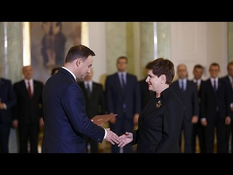بياتا سيدلو تعين رسميًا رئيسة لوزراء بولندا