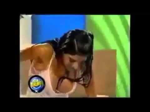 مواقف مضحكة ومؤلمة ومحرجة للمذيعين