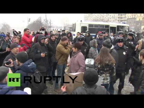 اعتقال 20 شخصًا نظموا اعتصامًا غير مرخص وسط موسكو