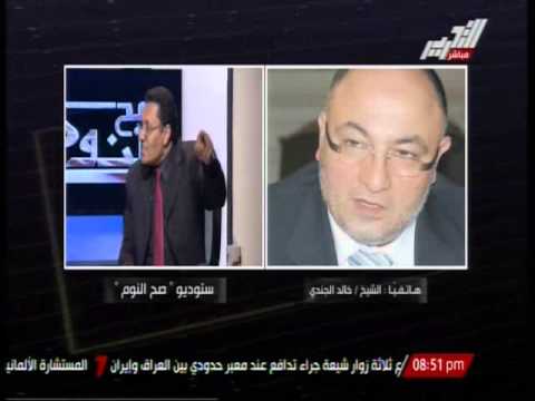 مشادة كلاميّة بين الجندي وإمام مسجد أحل الخمر