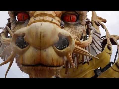 شاهد فنان فرنسى يهدى الصين تنين عملاق