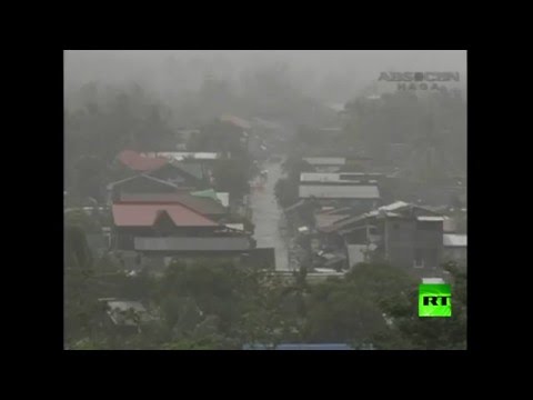 عاصفة ميلور المرعبة تسبب في إخلاء آلاف المساكن