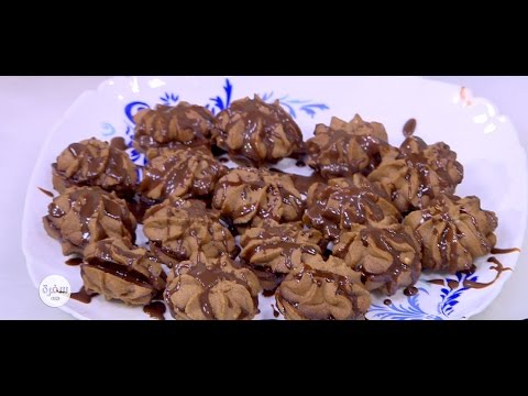 عمل بيتي فور محشي شيكولاتة