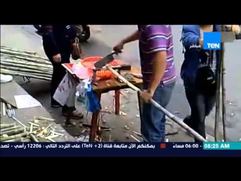 شاب يقطع القصب بطريقة غريبة ومدهشة