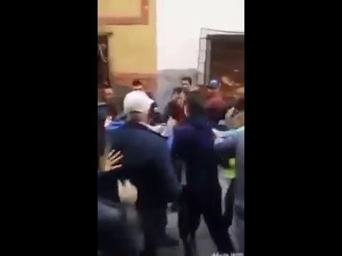 شاهد شجار عنيف في مدينة سلا