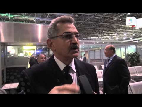 قائد طائرة السويد ينفي احتجازها هناك