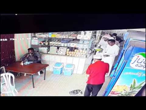 شاهد بالفيديو سرقة رجل بمهارة في السعودية