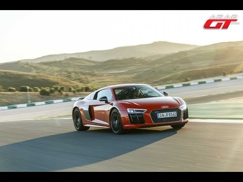 سعر ومواصفات اودي ار 8 و ار8 2016