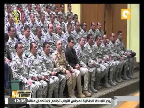 وزير الدفاع يشيد بدور القوات الجوية في محاربة الإرهاب بسيناء