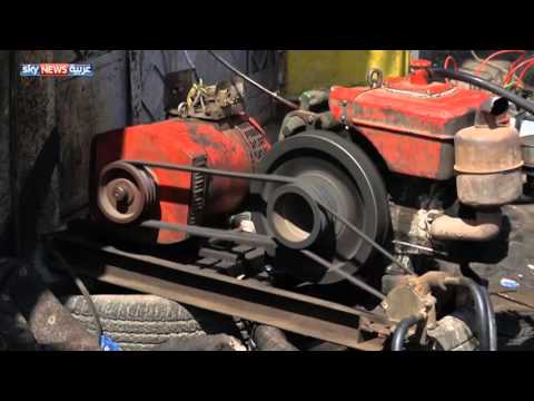 بالفيديو بحث عن بديل لانقطاع الكهرباء في تعز