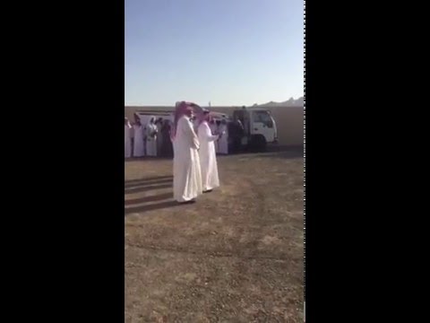 شاهد هدية غير متوقعة لموظف