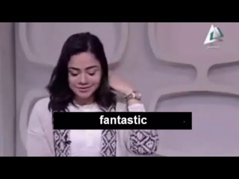 مذيعة مصرية تتعرض لموقف محرج على الهواء